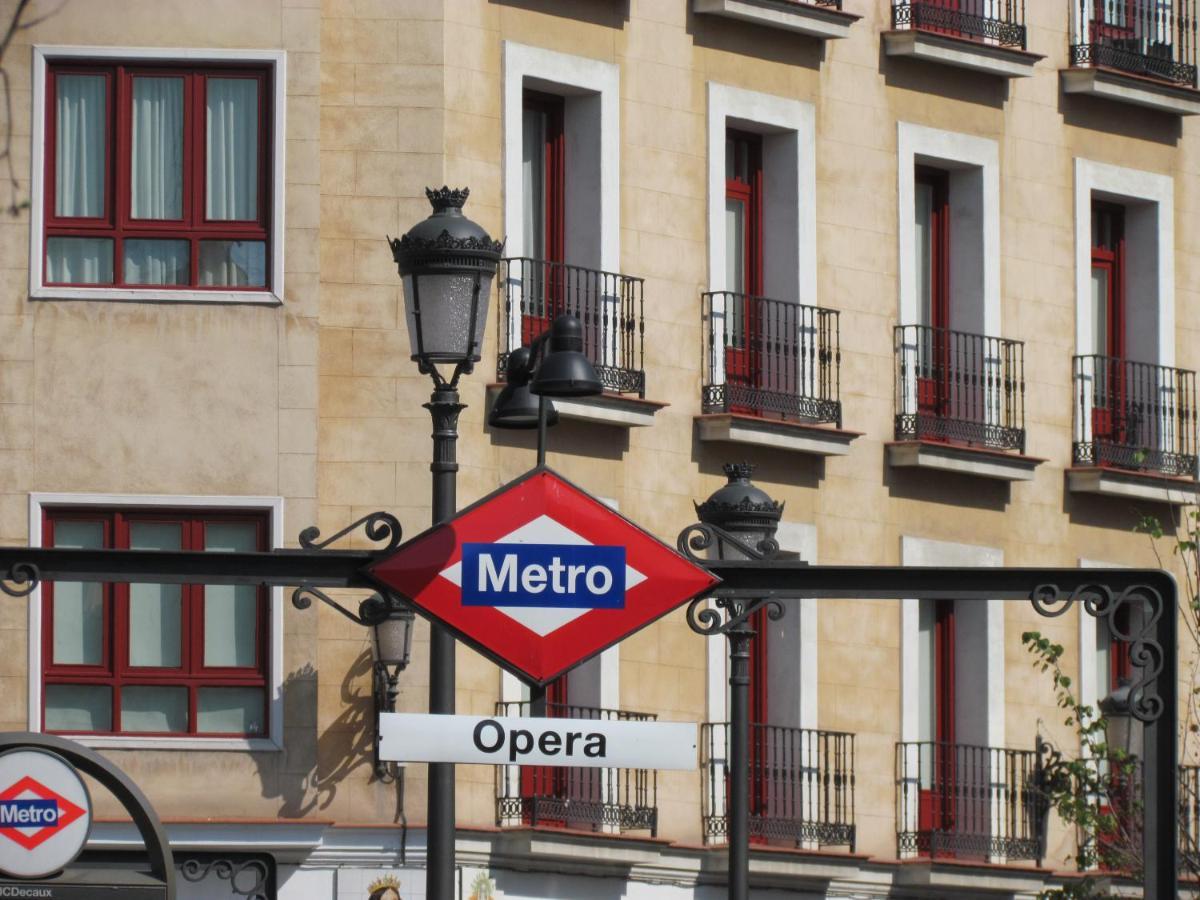 Hostal Oriente Мадрид Екстер'єр фото